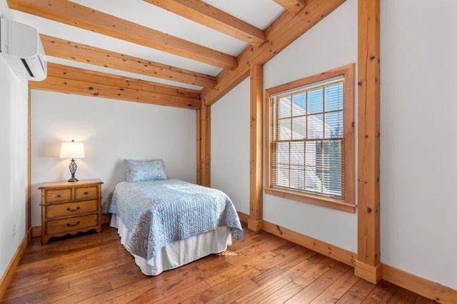 172 South Road, Deerfield, NH 03037