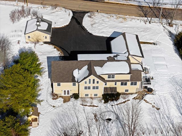 172 South Road, Deerfield, NH 03037