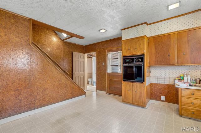 504 N 16th Street, Belleville, IL 62226