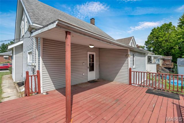 504 N 16th Street, Belleville, IL 62226