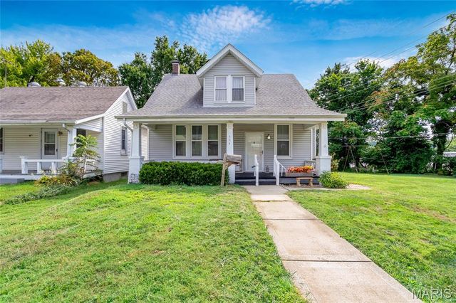 504 N 16th Street, Belleville, IL 62226