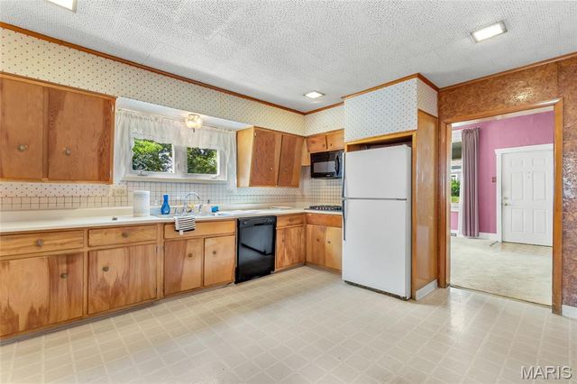 504 N 16th Street, Belleville, IL 62226