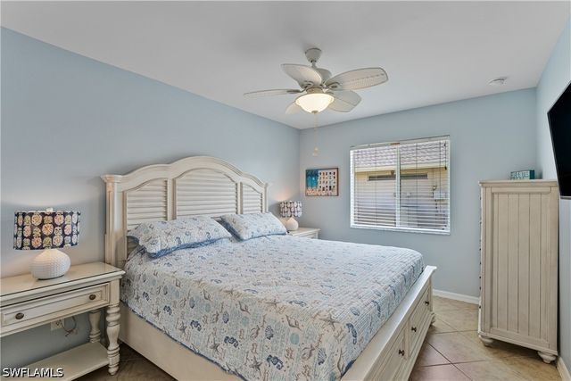2228 SW 26th TER, Cape Coral, FL 33914