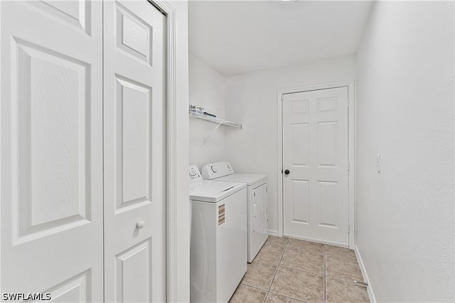 2228 SW 26th TER, Cape Coral, FL 33914