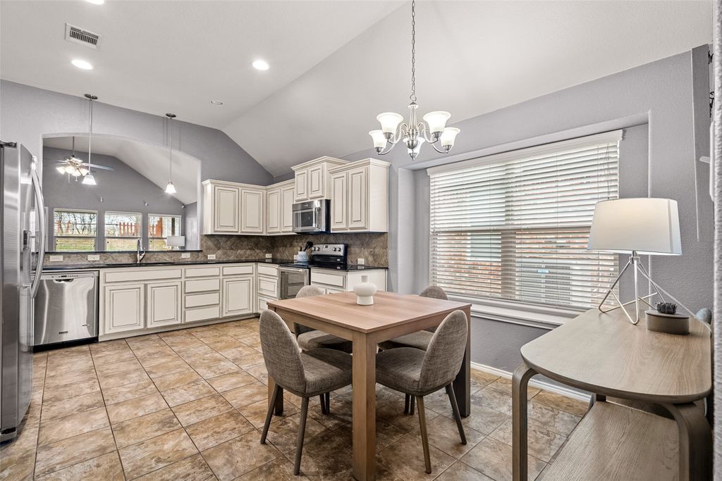 2308 Wakecrest Drive, Fort Worth, TX 76108 — photo 5