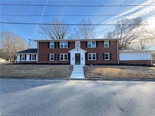 1406 Ohenry Boulevard, Greensboro, NC 27405