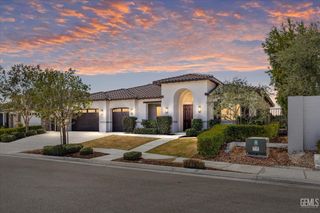 3615 Botanical Drive, Bakersfield, CA 93311