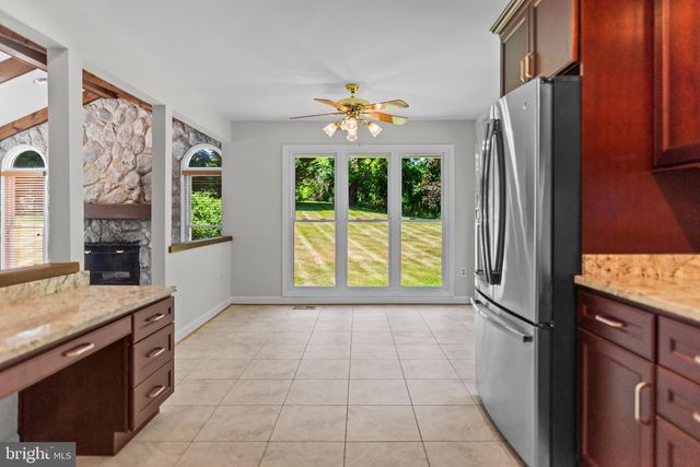 13805 W END FARM RD, Upper Marlboro, MD 20772