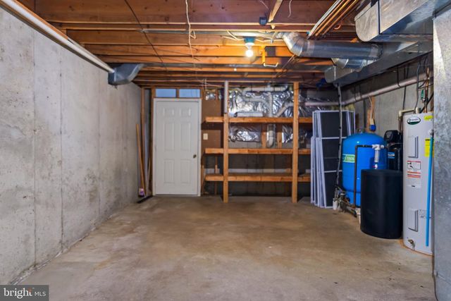 13805 W END FARM RD, Upper Marlboro, MD 20772