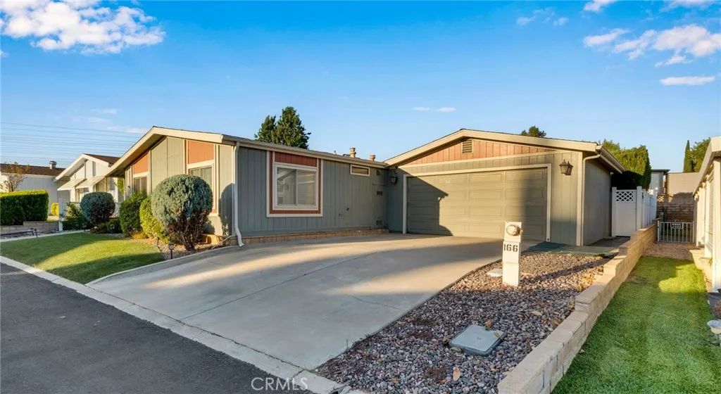 10961 Desert Lawn 166, Calimesa, CA 92320