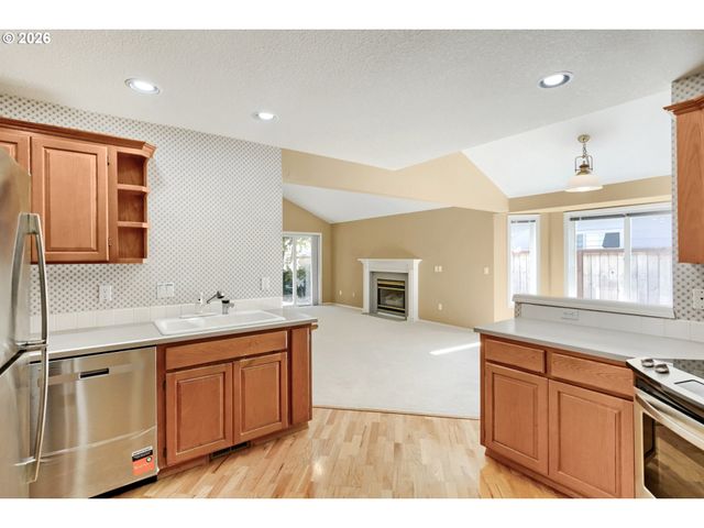 16696 Sw JORDAN Way, King City, OR 97224