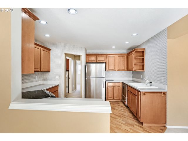 16696 Sw JORDAN Way, King City, OR 97224