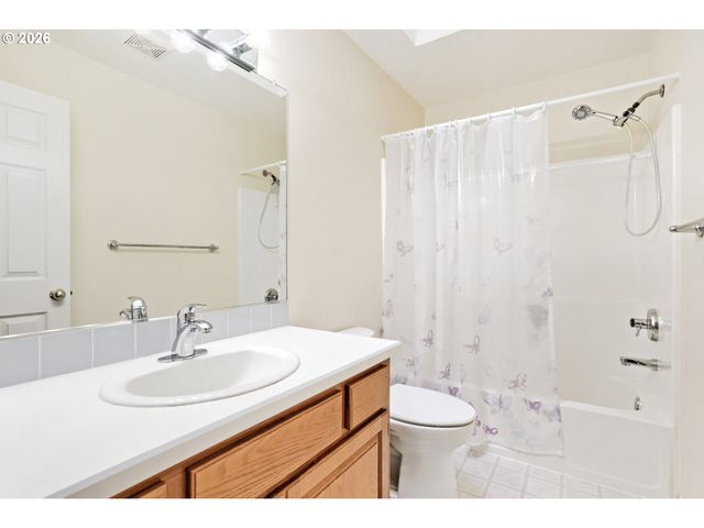 16696 Sw JORDAN Way, King City, OR 97224