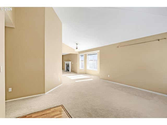 16696 Sw JORDAN Way, King City, OR 97224