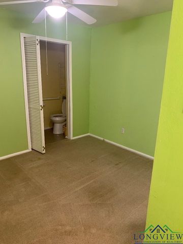 110 E Cedar, Hallsville, TX 75650