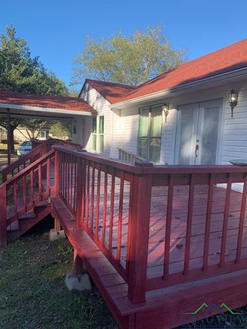 110 E Cedar, Hallsville, TX 75650