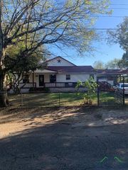 110 E Cedar, Hallsville, TX 75650