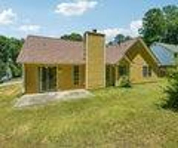 6445 Marsham Drive, Atlanta, GA 30349