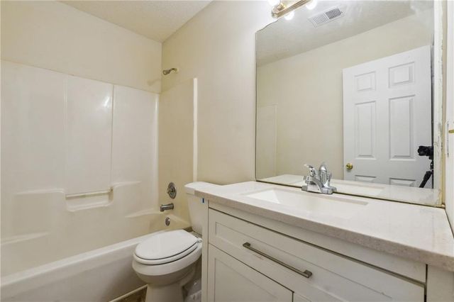 6445 Marsham Drive, Atlanta, GA 30349