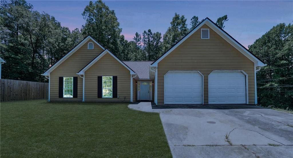 6445 Marsham Drive, Atlanta, GA 30349