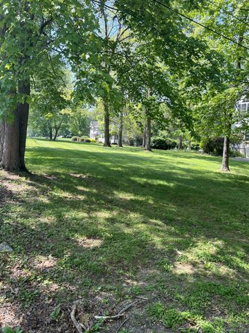 63 Station Road, Salisbury Mills, NY 12577