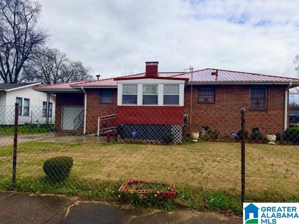 1301 3RD AVENUE N, Bessemer, AL 35020