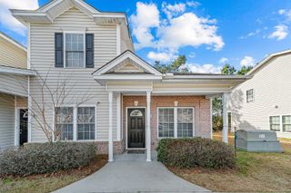 117 Maddux Ln Apt E, Myrtle Beach, SC 29588