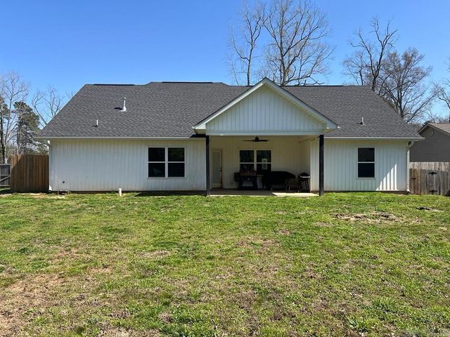 114 HAYES Street, Harmony Grove, AR 72015