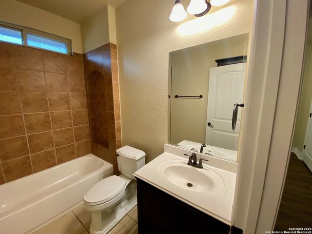 8634 Shady Mtn, San Antonio, TX 78254