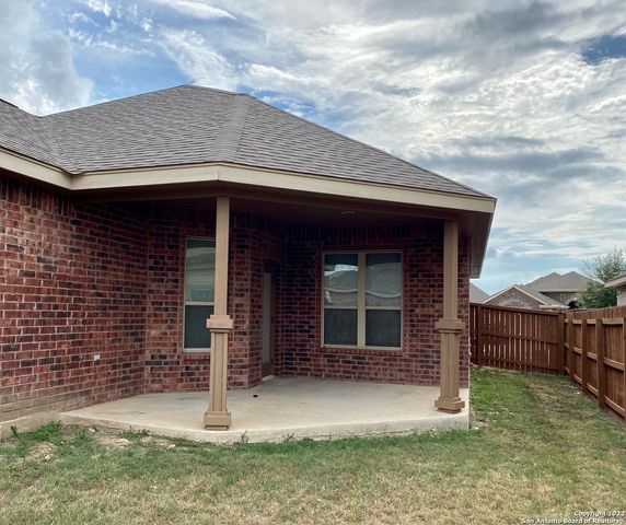 8634 Shady Mtn, San Antonio, TX 78254