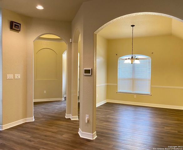 8634 Shady Mtn, San Antonio, TX 78254