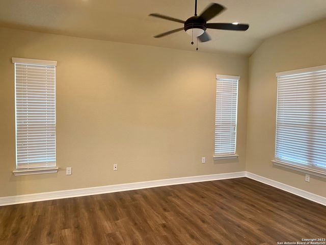 8634 Shady Mtn, San Antonio, TX 78254