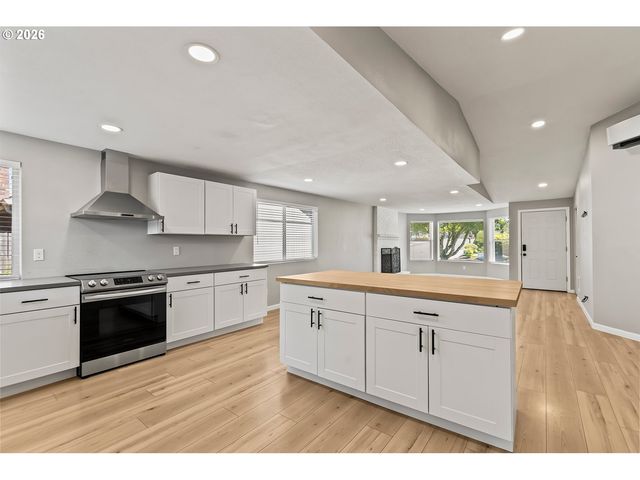 10220 Nw 24TH Ave, Vancouver, WA 98685