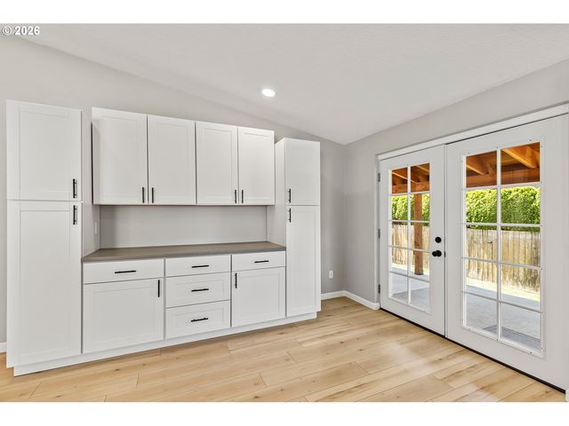 10220 Nw 24TH Ave, Vancouver, WA 98685