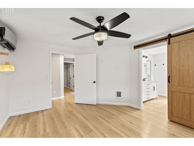 10220 Nw 24TH Ave, Vancouver, WA 98685