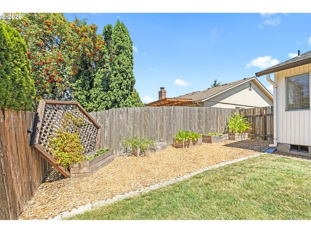 10220 Nw 24TH Ave, Vancouver, WA 98685