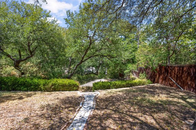 4224 Westmont Court, Fort Worth, TX 76109