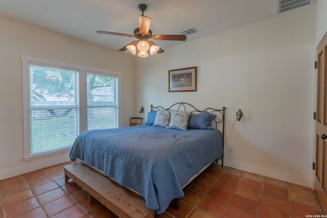 1690 WATERWAY LN, New Braunfels, TX 78130