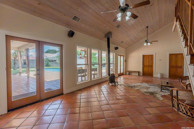 1690 WATERWAY LN, New Braunfels, TX 78130