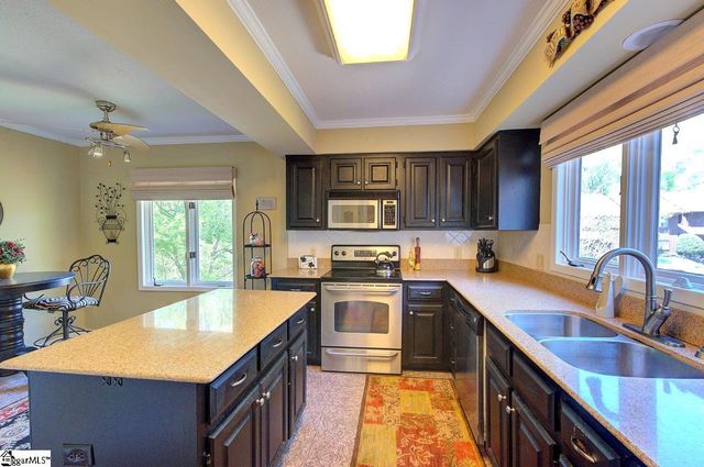 32 Creekside Way, Greenville, SC 29609