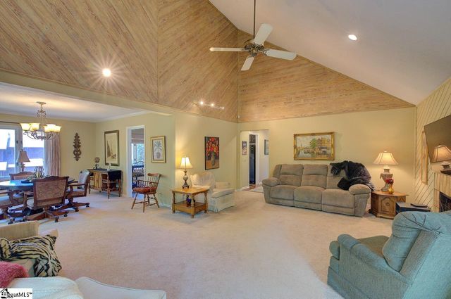 32 Creekside Way, Greenville, SC 29609