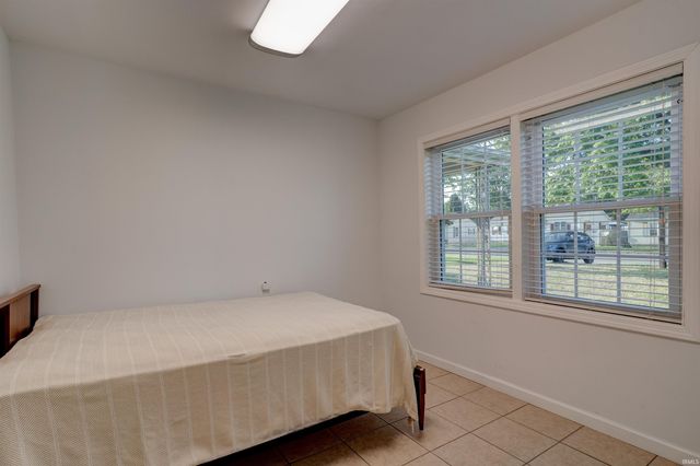 1425 Covert Avenue, Evansville, IN 47714