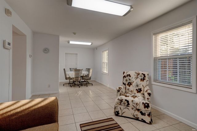 1425 Covert Avenue, Evansville, IN 47714