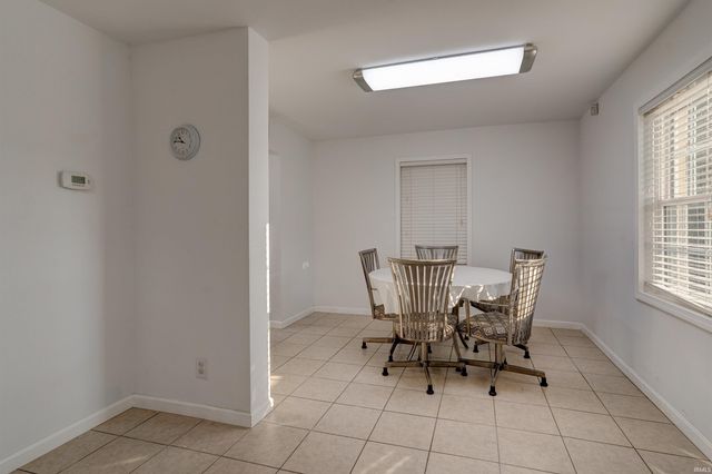 1425 Covert Avenue, Evansville, IN 47714