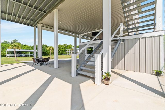 5004 Oak Street, Bay Saint Louis, MS 39520