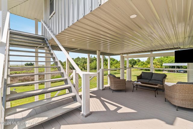 5004 Oak Street, Bay Saint Louis, MS 39520