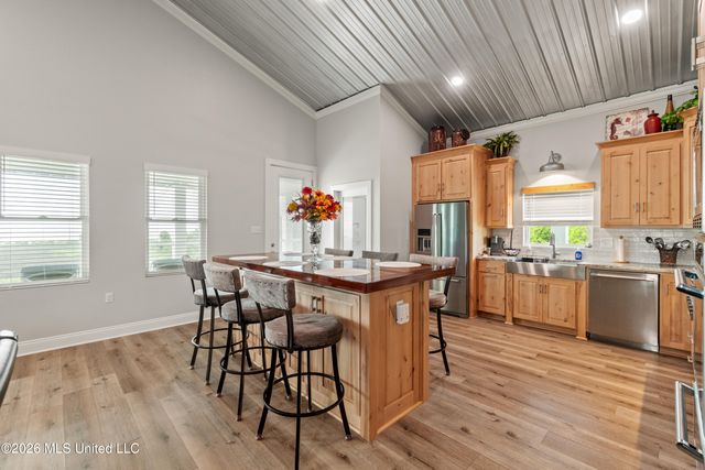 5004 Oak Street, Bay Saint Louis, MS 39520