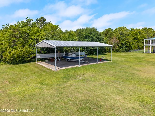 5004 Oak Street, Bay Saint Louis, MS 39520