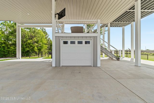 5004 Oak Street, Bay Saint Louis, MS 39520