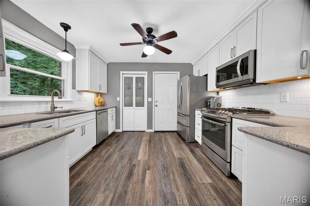 3004 Arrow Rock Drive, St Charles, MO 63303